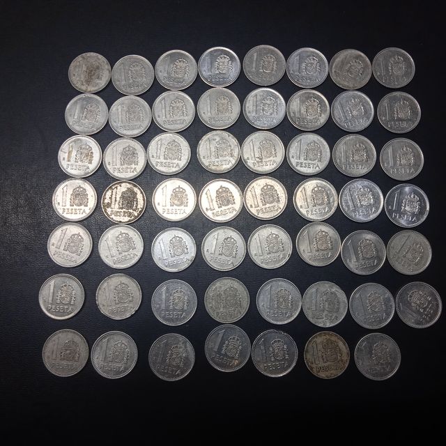 LOTE 55 MONEDAS UNA PESETA JUAN CALOS I ALUMINIO