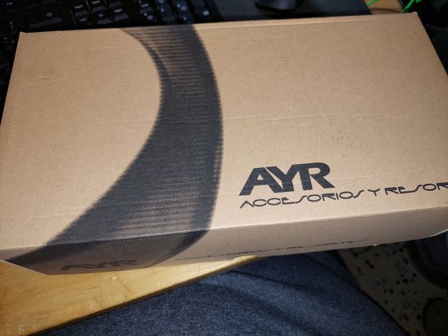 MANILLA IZQUIERDA LATON SATINADO