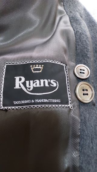 cappotto uomo invernale grigio.