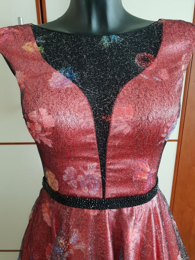 Abito elegante con coda mis.S/XS