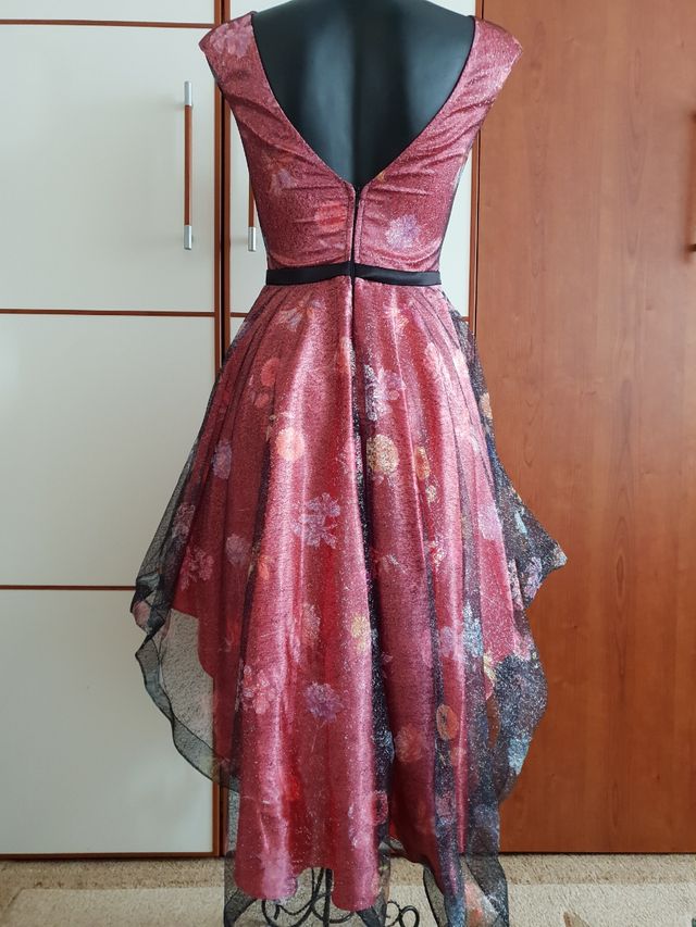 Abito elegante con coda mis.S/XS