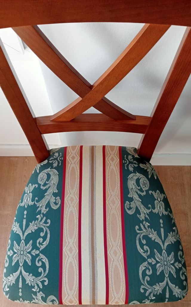 🟥Sillas de comedor de madera maciza.