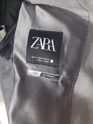 TRAJE GRIS