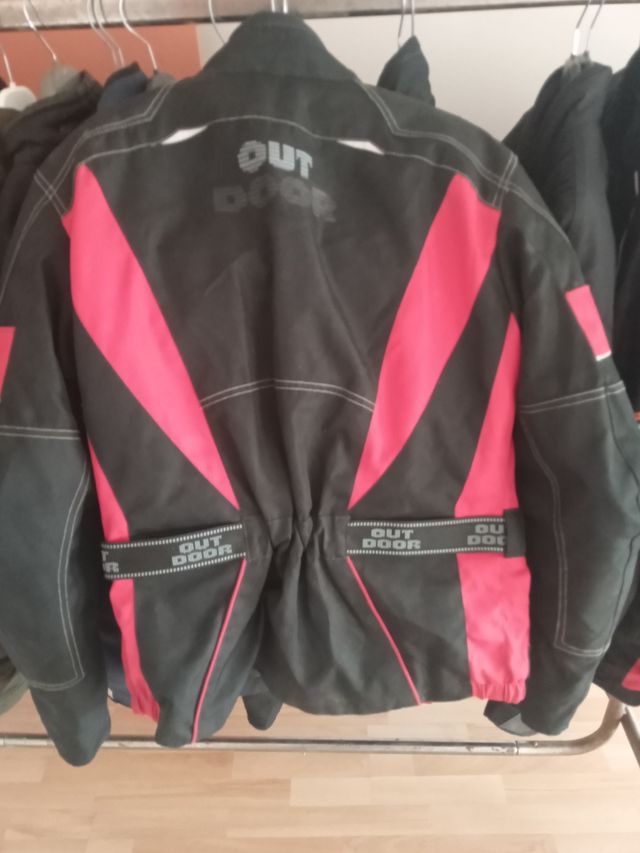 Chaqueta para moto talla S con protecciones 