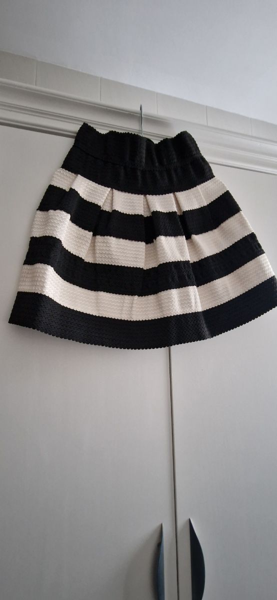 falda a rayas