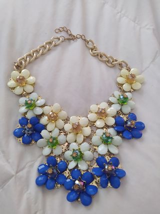 Collar piedras sin estrenar 