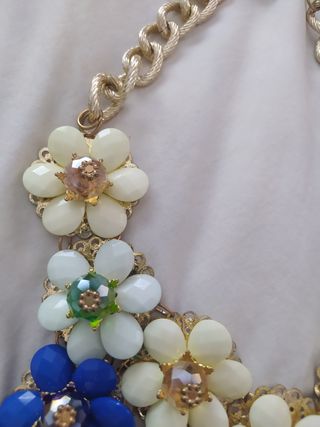 Collar piedras sin estrenar 