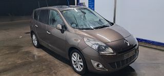 Renault Grand Scenic 2011