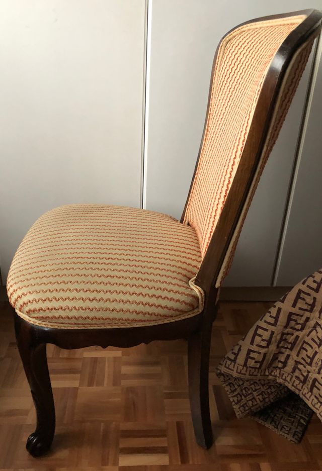 Silla antigua caoba