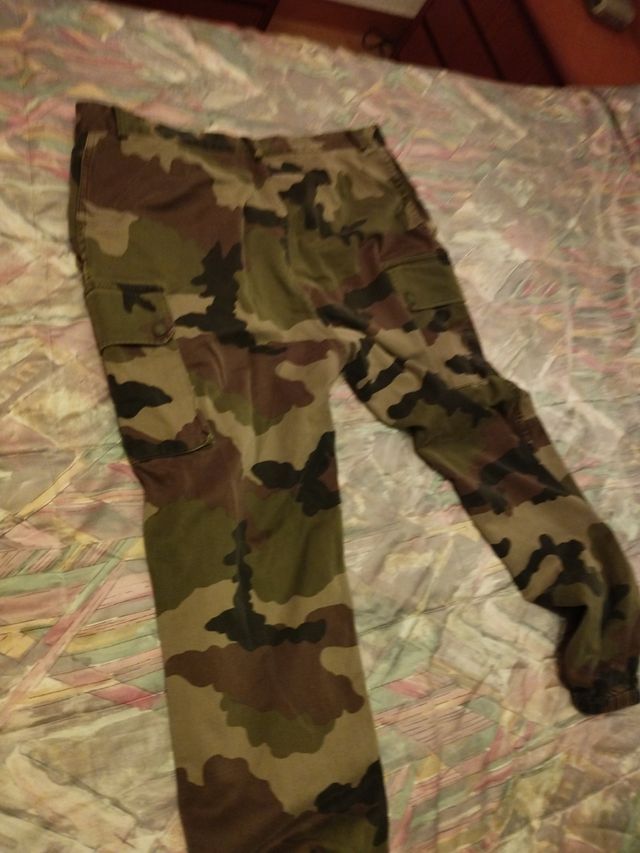 pantalón militar