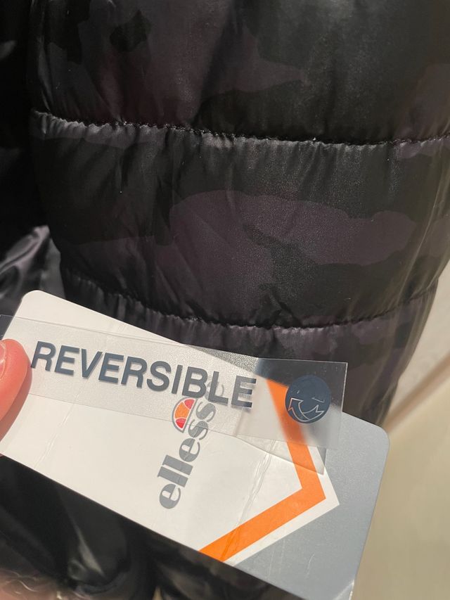 Chaqueta Ellesse negra 