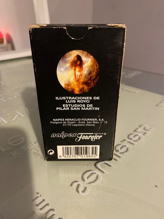 The black Tarot, naipes fournier