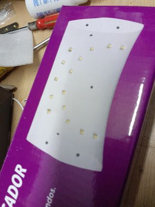 LÁMPARA SECADOR DE UÑAS SIN ABRIR