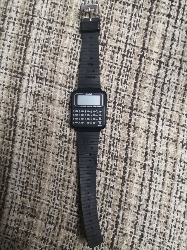 Reloj calculadora.