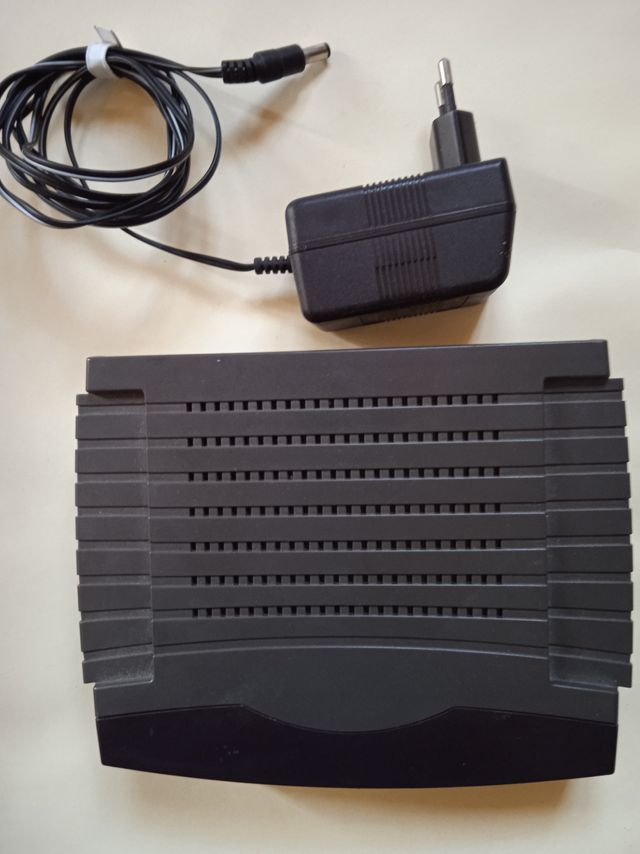 ROUTER OVISLINK IP 3047+