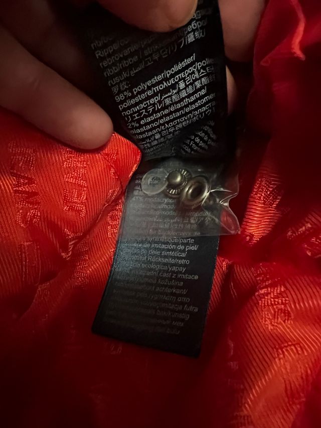 Plumas tommy hilfiger rojo