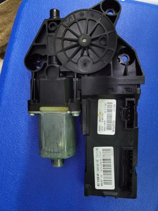 Motor elevalunas conductor Renault Megane 3