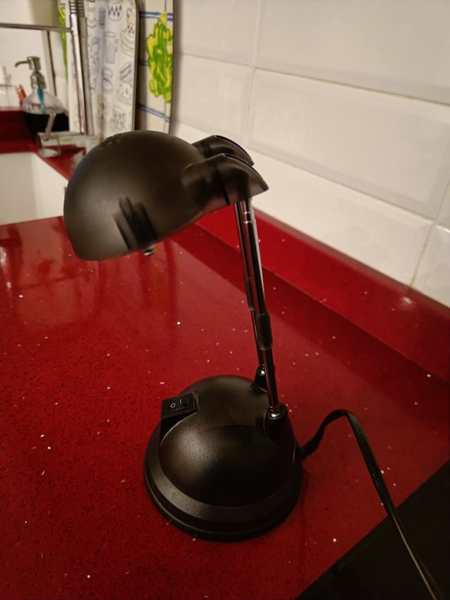 R E B A J A D A Lamparita