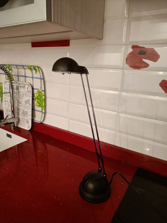 R E B A J A D A Lamparita