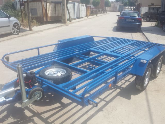 REMOLQUE PORTAVEHÍCULOS TUBO