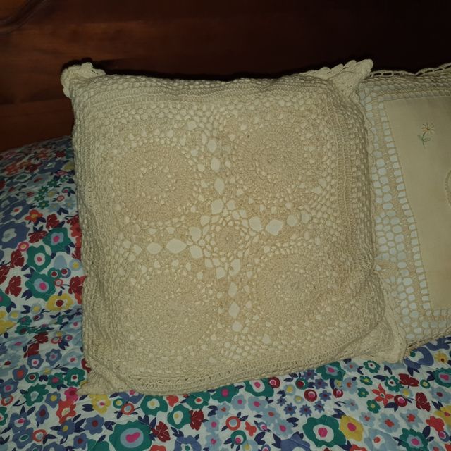 cojines croche y bordados x3