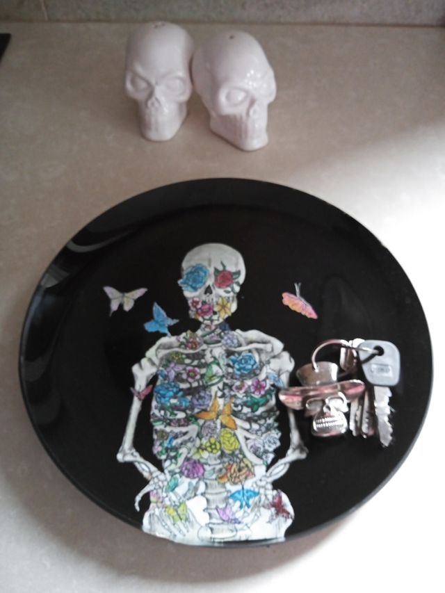 Bandejas. Vacía bolsillos. Varios diseñosCalavera