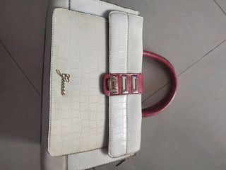 BOLSO GUESS 