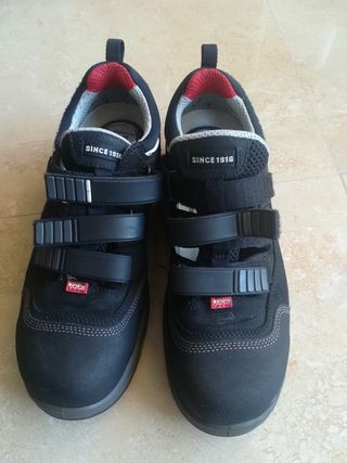 zapatos seguridad 42