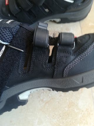 zapatos seguridad 42