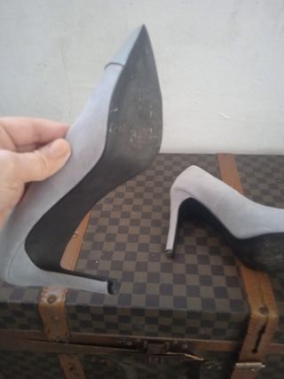 se venden zapatos de tacon
