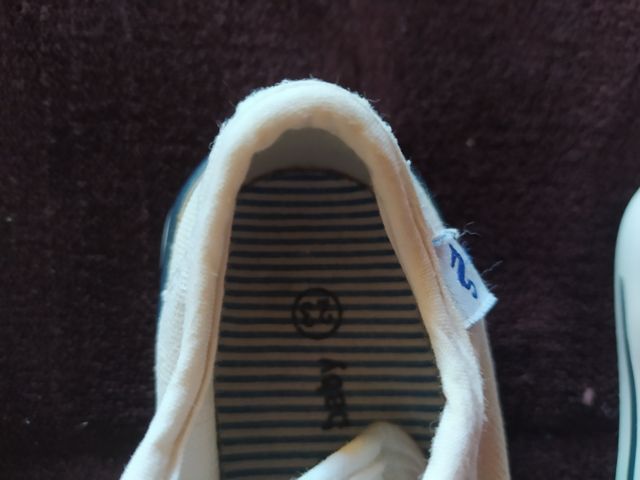 2 pares de tenis de niñ@s ,esfera,talla 23