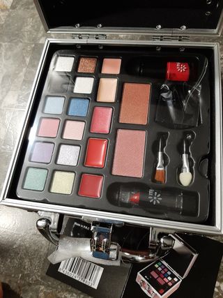 Coqueto Maletín de maquillaje