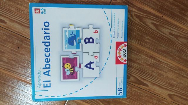Puzzle educa el abecedario