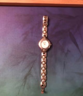 RELOJ PLATEADO,