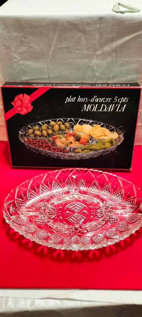 Fuente de Cristal con 5 departamentos