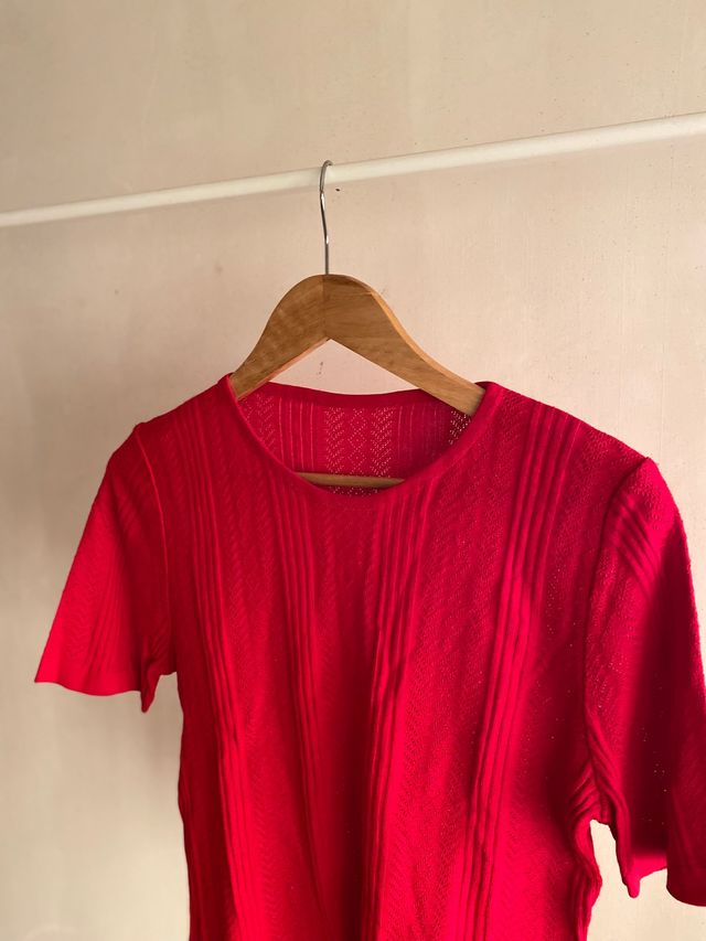 Jersey rojo de manga corta 