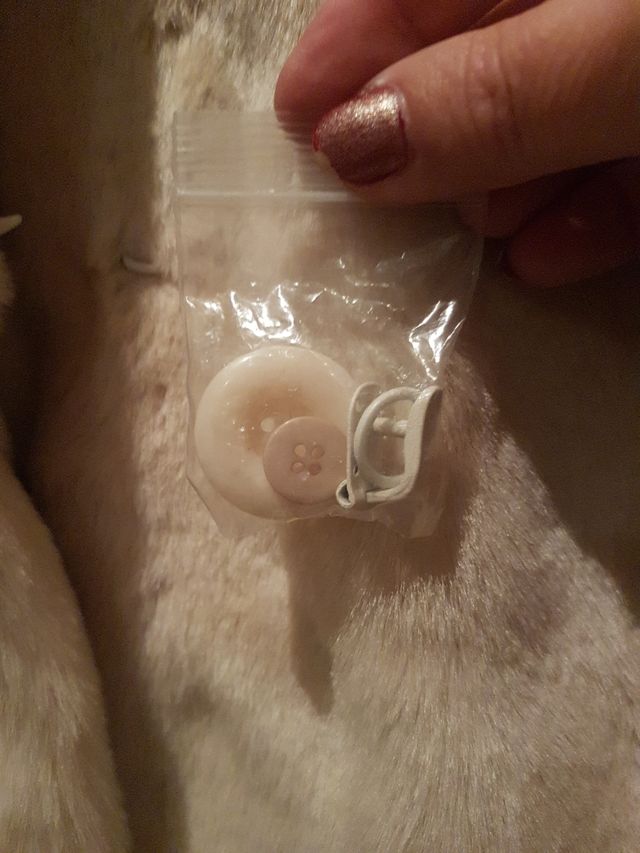 ABRIGO DE ANTE CON FORRO DE PELO