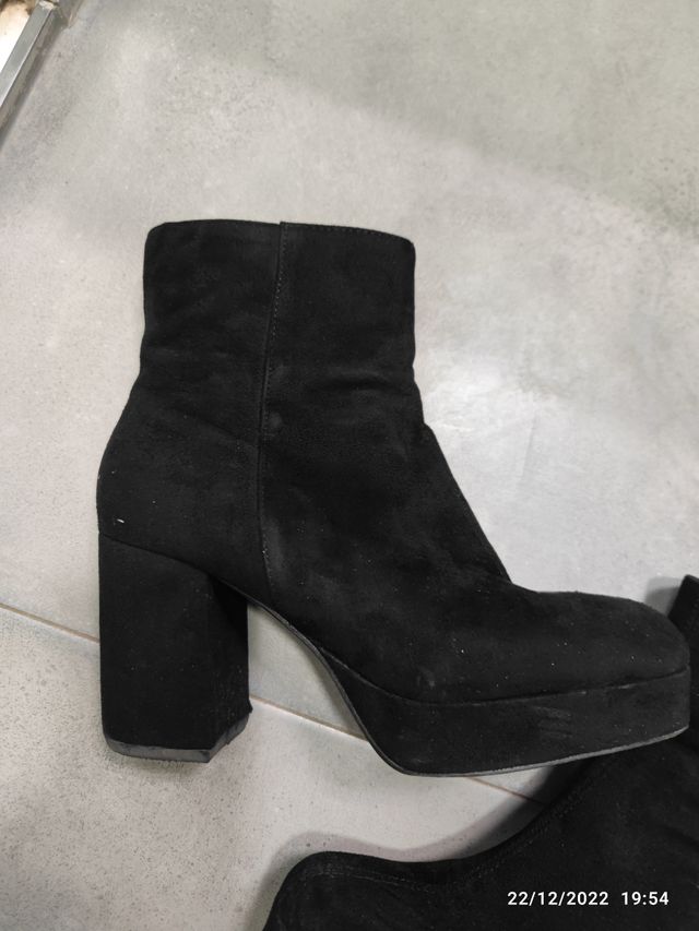 Botines plataforma N.39