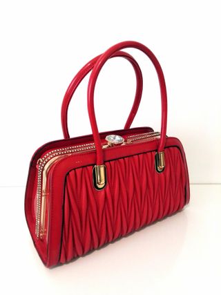 BOLSO EN CHAROL Y ECOPIEL