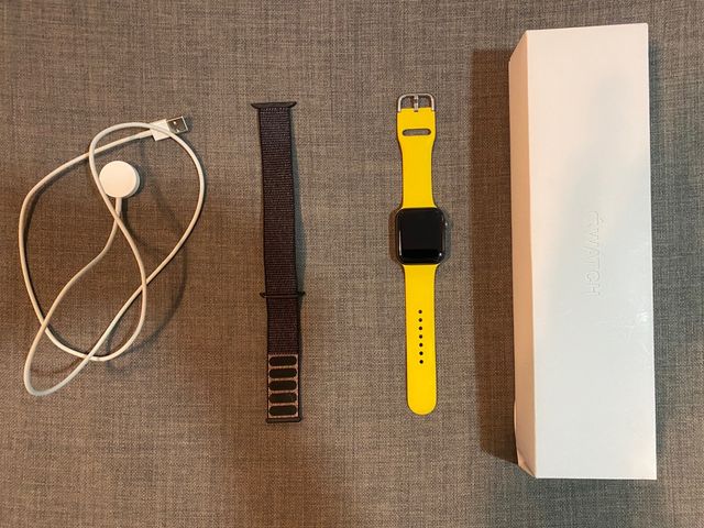 Apple watch serie 4, 44 mm, Wi-Fi + cellulare