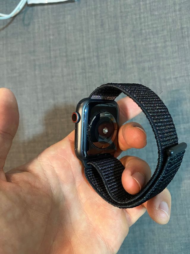 Apple watch serie 4, 44 mm, Wi-Fi + cellulare
