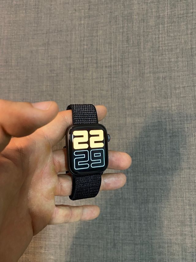 Apple watch serie 4, 44 mm, Wi-Fi + cellulare