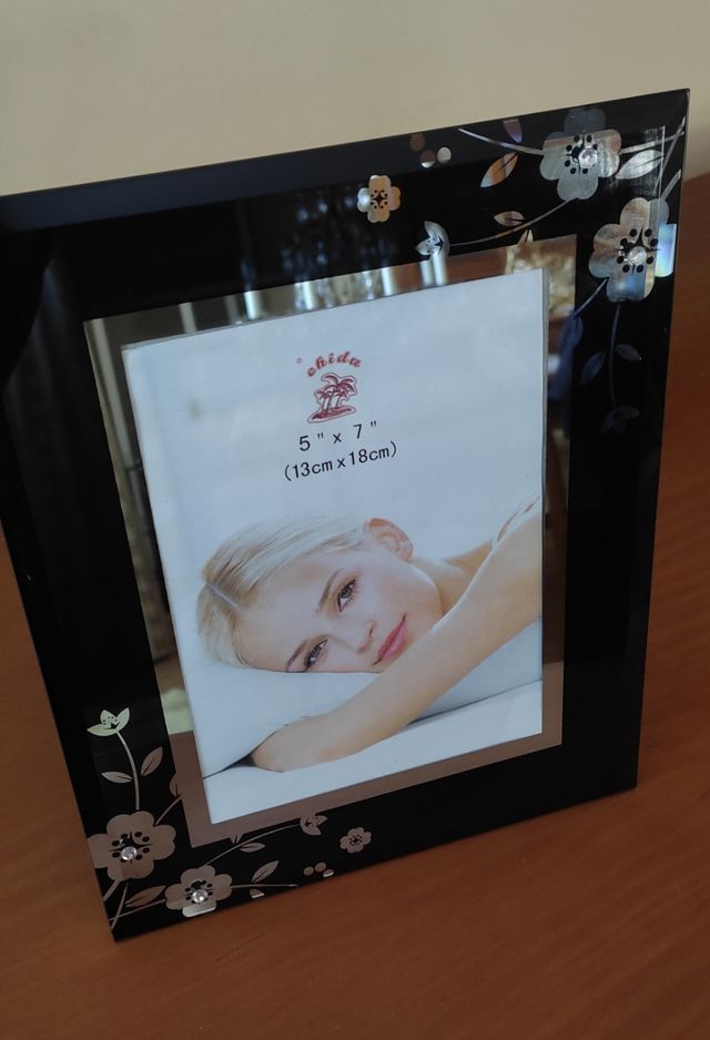 Marco de fotos de cristal negro