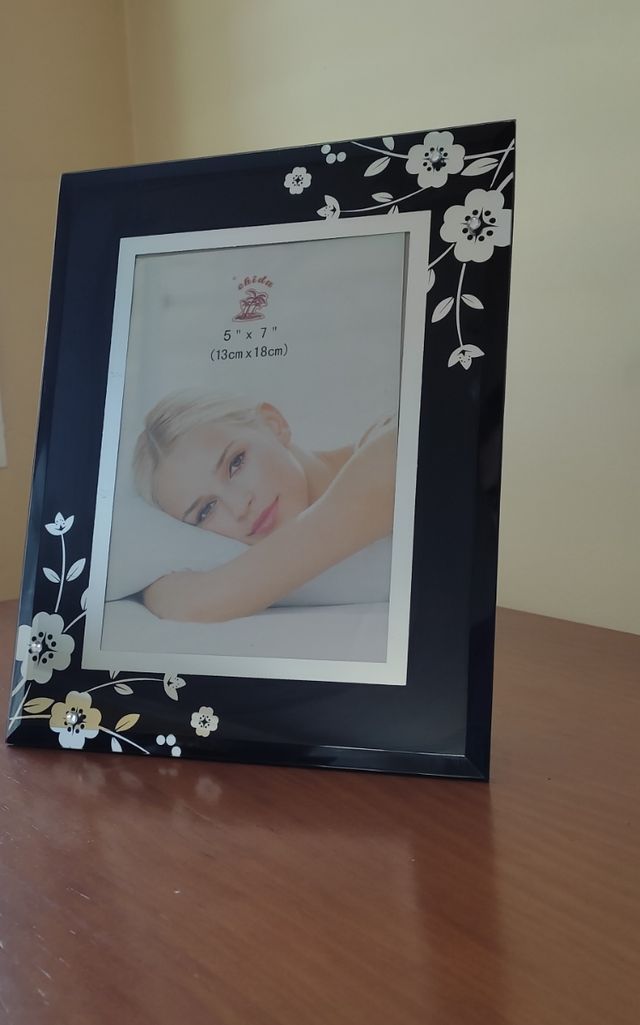 Marco de fotos de cristal negro