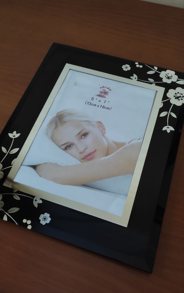 Marco de fotos de cristal negro