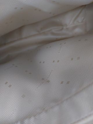 bolso ROBERTO VERINO 28x22 cm.