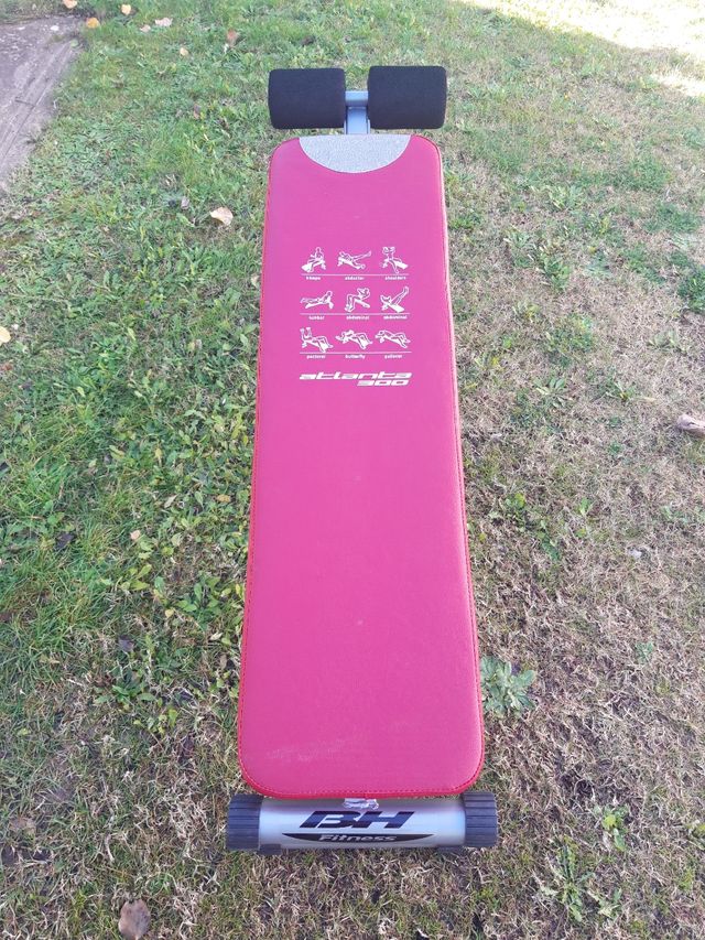 Banco de musculación para abdominales