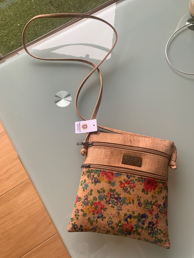 Bolso corcho nuevo