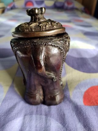 Bellissimo elefante bruciaincenso in ottone