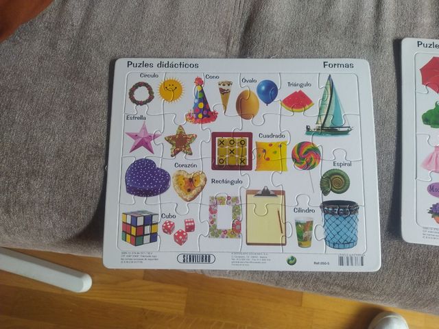 lote de 4 puzzles de 24 piezas 